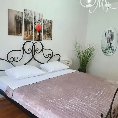 Negruzzi 2 Bedrooms Chişinău Esterno foto