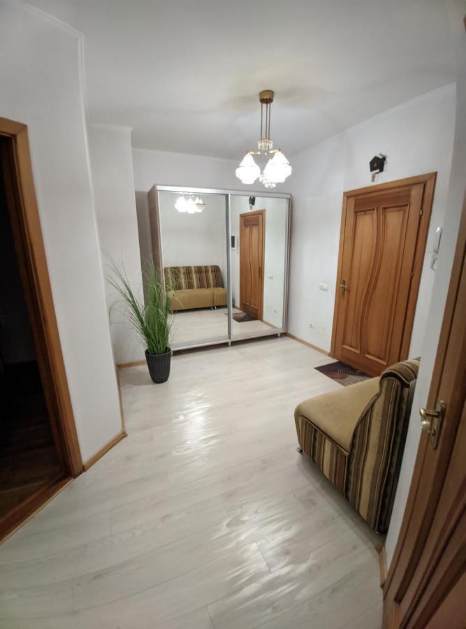Apartment Negruzzi 2 Bedrooms Chisinau