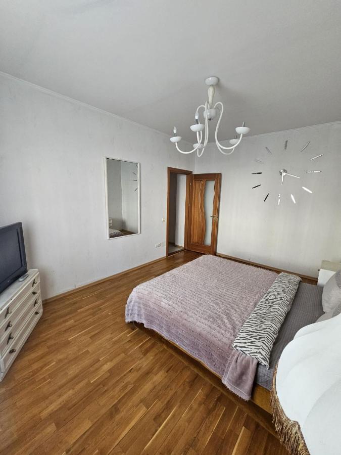 Negruzzi 2 Bedrooms Апартаменти